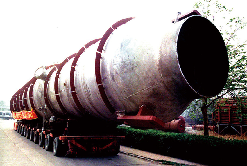 2004年7月开云网页版乙烯第一脱氢反应器