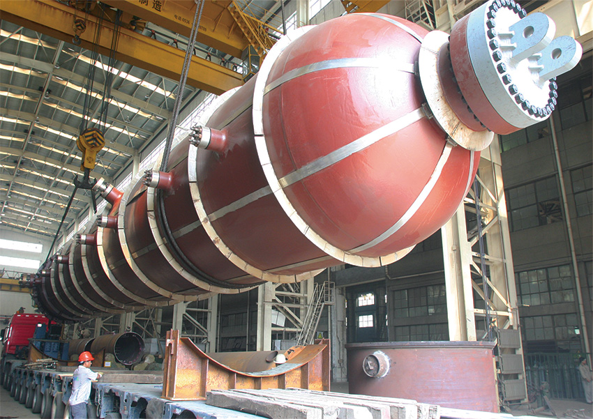 2011年10月为清源集团制造的大型加氢反应器